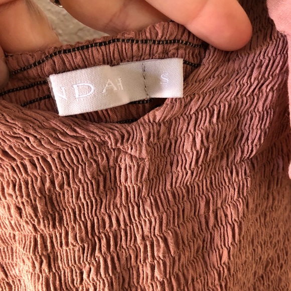 Indah Roxy Ruffled Crop Top Dusty Rose - Picture 8 of 8